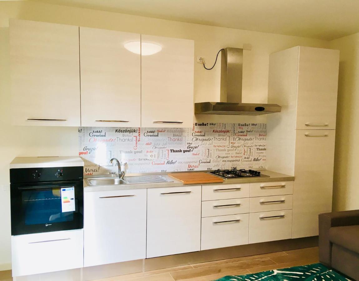 Residenza Elena Apartment ริมินี ภายนอก รูปภาพ
